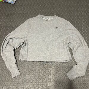 Like New Victoria’s Secret PINK Boxy Crop Sweatshirt